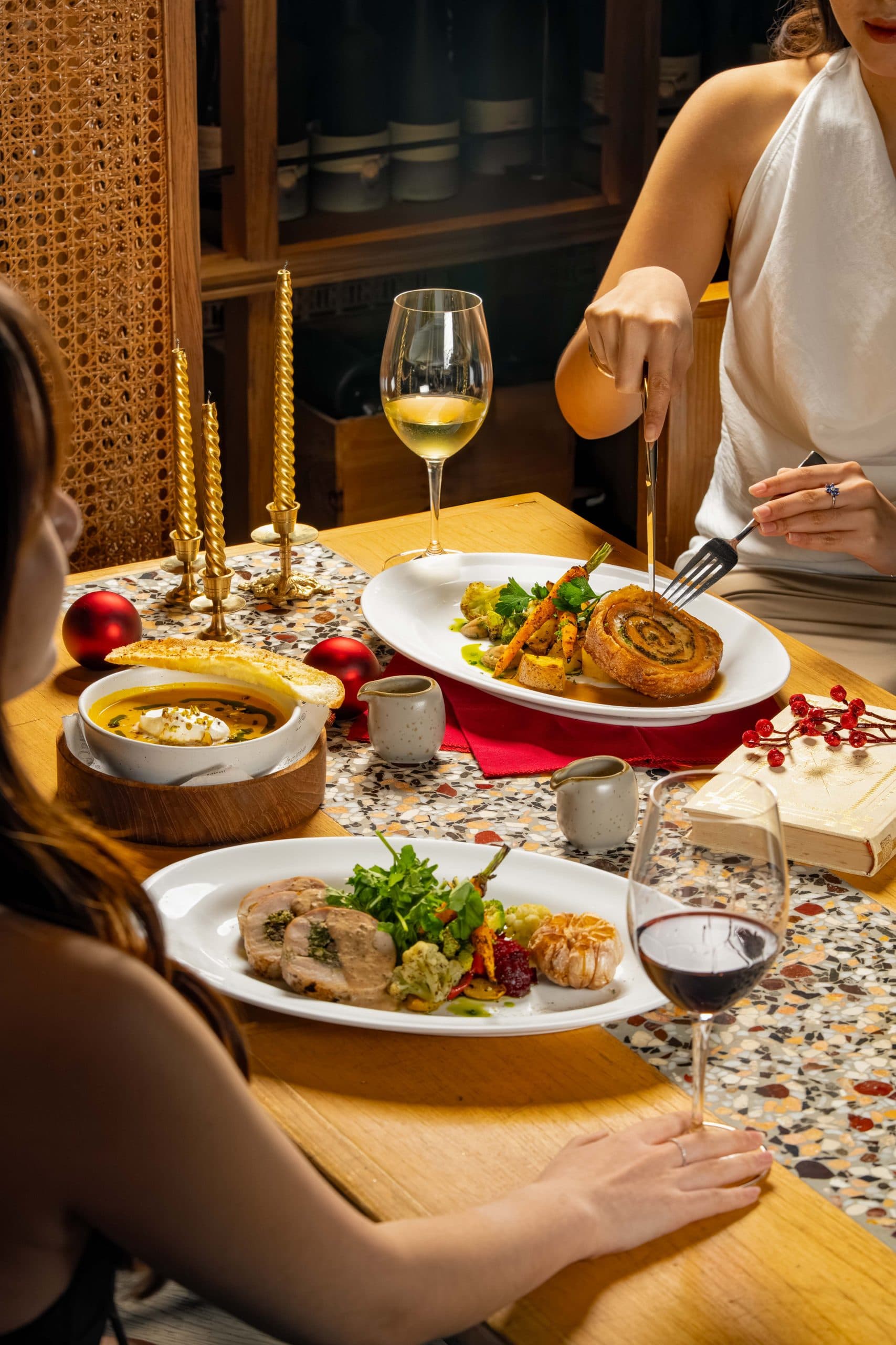 Holiday Season at Social House with The SOHO Wonderland